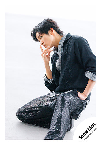 【No.SM25-653】Single「SERIOUS」MV & jacket photo off-shot