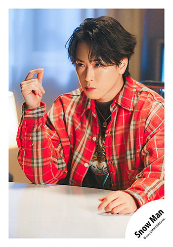 【No.SM25-663】Single「SERIOUS」MV & jacket photo off-shot