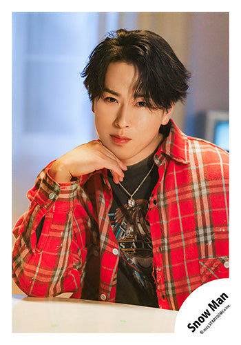 【No.SM25-674】Single「SERIOUS」MV & jacket photo off-shot