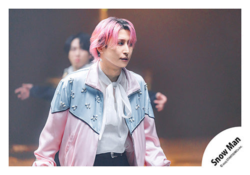 【No.SM25-679】Single「SERIOUS」MV & jacket photo off-shot