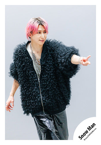 【No.SM25-680】Single「SERIOUS」MV & jacket photo off-shot