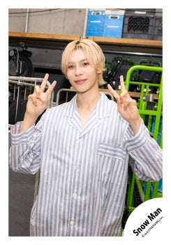 【No.SM26-974】「Snow Man DOME TOUR 2026-2027 ALL SUITE」Goods off-shot