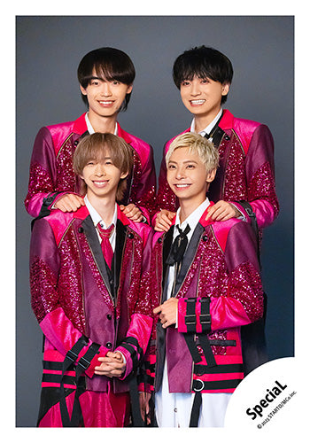 【No.SP25-044】「SpeciaL LIVE 2025 4ever SpeciaL」Goods off-shot