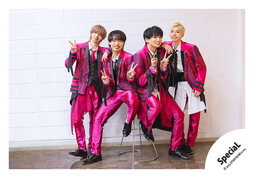【No.SP25-046】「SpeciaL LIVE 2025 4ever SpeciaL」Goods off-shot
