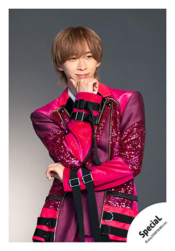 【No.SP25-065】「SpeciaL LIVE 2025 4ever SpeciaL」Goods off-shot