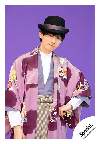 【No.SP25-090】「SpeciaL LIVE 2025 4ever SpeciaL」Goods off-shot