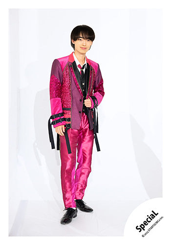 【No.SP25-097】「SpeciaL LIVE 2025 4ever SpeciaL」Goods off-shot