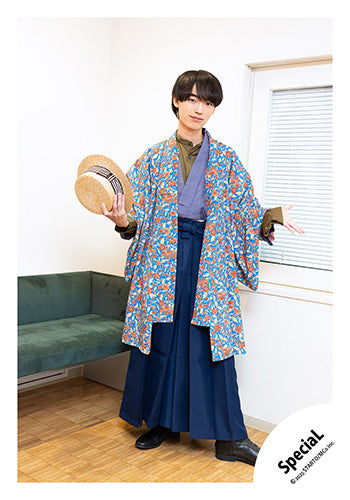 【No.SP25-100】「SpeciaL LIVE 2025 4ever SpeciaL」Goods off-shot