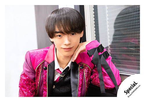 【No.SP25-101】「SpeciaL LIVE 2025 4ever SpeciaL」Goods off-shot
