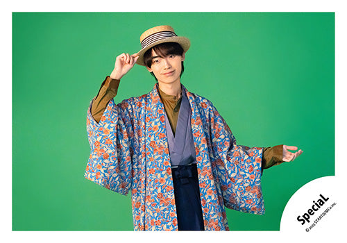 【No.SP25-106】「SpeciaL LIVE 2025 4ever SpeciaL」Goods off-shot