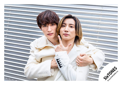 【No.ST25-010】Album「GOLD」MV & jacket photo off-shot