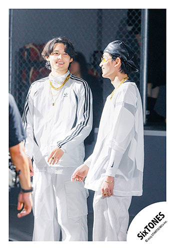 【No.ST25-013】Album「GOLD」MV & jacket photo off-shot