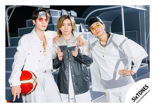 【No.ST25-029】Album「GOLD」MV & jacket photo off-shot