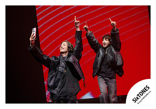 【No.ST25-035】Album「GOLD」MV & jacket photo off-shot