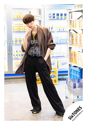 【No.ST25-050】Album「GOLD」MV & jacket photo off-shot