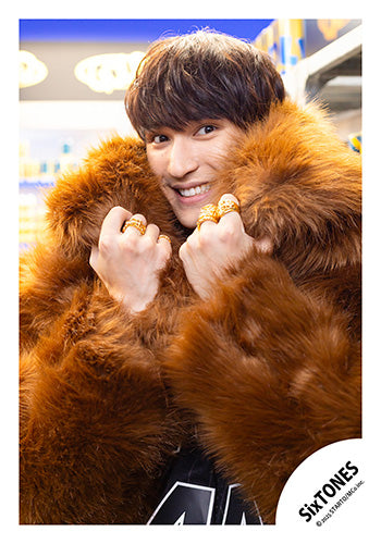 【No.ST25-054】Album「GOLD」MV & jacket photo off-shot