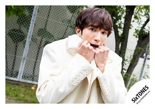 【No.ST25-058】Album「GOLD」MV & jacket photo off-shot