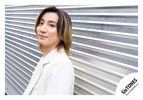 【No.ST25-077】Album「GOLD」MV & jacket photo off-shot