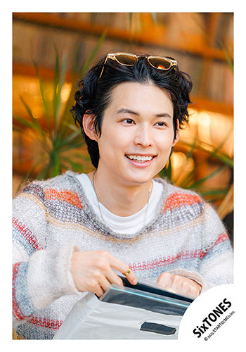 【No.ST25-084】Album「GOLD」MV & jacket photo off-shot