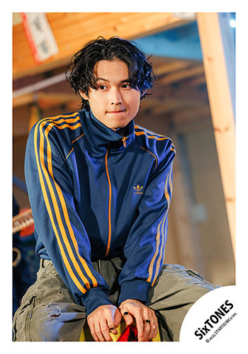 【No.ST25-088】Album「GOLD」MV & jacket photo off-shot