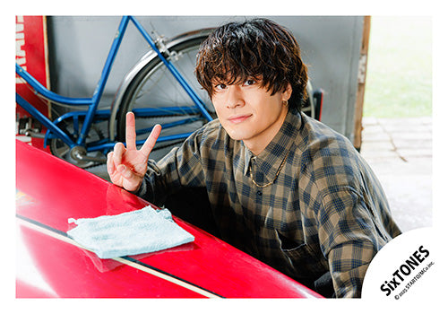 【No.ST25-129】Album「GOLD」MV & jacket photo off-shot