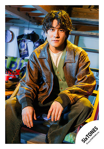 【No.ST25-138】Album「GOLD」MV & jacket photo off-shot