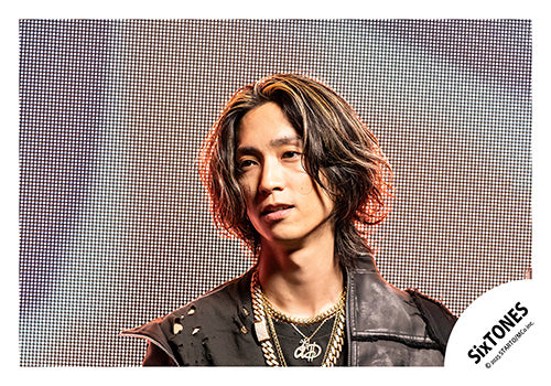 【No.ST25-144】Album「GOLD」MV & jacket photo off-shot