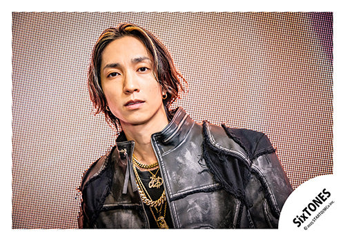 【No.ST25-149】Album「GOLD」MV & jacket photo off-shot