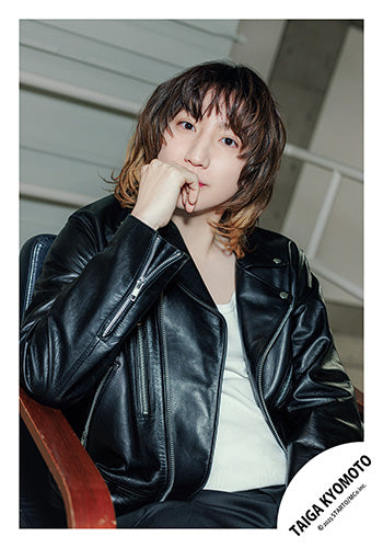 【No.ST25-448】「TAIGA KYOMOTO LIVE TOUR 2025 BLUE OF LIBERTY」Goods off-shot