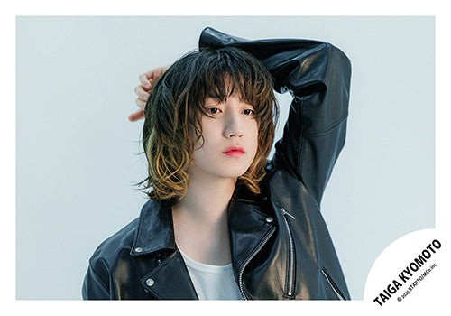 【No.ST25-455】「TAIGA KYOMOTO LIVE TOUR 2025 BLUE OF LIBERTY」Goods off-shot