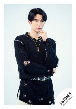 【No.ST26-585】「MILE SixTONES (Stadium Tour)」Goods off-shot