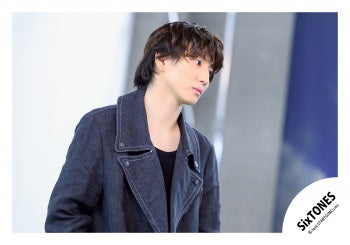 【No.ST26-592】「MILE SixTONES (Stadium Tour)」Goods off-shot