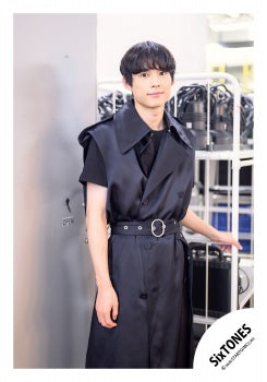 【No.ST26-595】「MILE SixTONES (Stadium Tour)」Goods off-shot