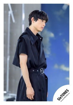 【No.ST26-596】「MILE SixTONES (Stadium Tour)」Goods off-shot