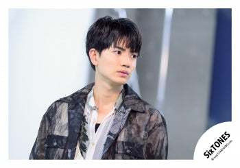 【No.ST26-605】「MILE SixTONES (Stadium Tour)」Goods off-shot