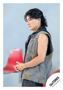 【No.ST26-608】「MILE SixTONES (Stadium Tour)」Goods off-shot