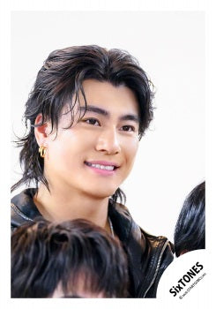 【No.ST26-611】「MILE SixTONES (Stadium Tour)」Goods off-shot