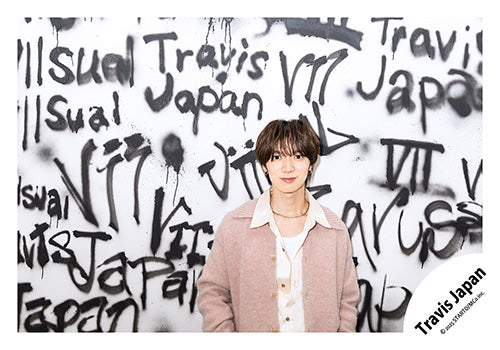 【No.TJ25-049】「Travis Japan Concert Tour 2025 VIIsual」Goods off-shot
