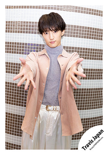 【No.TJ25-059】「Travis Japan Concert Tour 2025 VIIsual」Goods off-shot