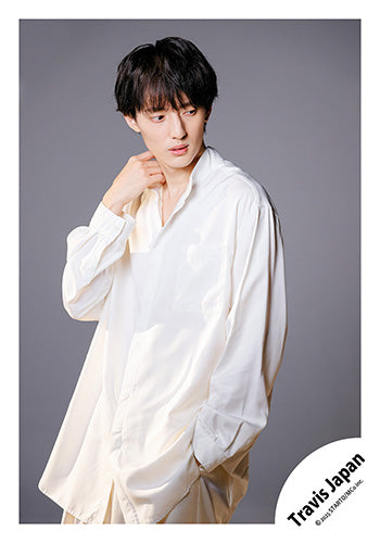 【No.TJ25-061】「Travis Japan Concert Tour 2025 VIIsual」Goods off-shot