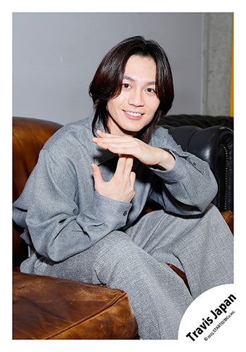 【No.TJ25-083】「Travis Japan Concert Tour 2025 VIIsual」Goods off-shot
