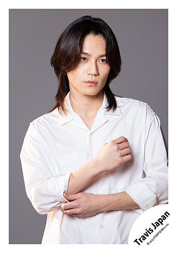 【No.TJ25-085】「Travis Japan Concert Tour 2025 VIIsual」Goods off-shot