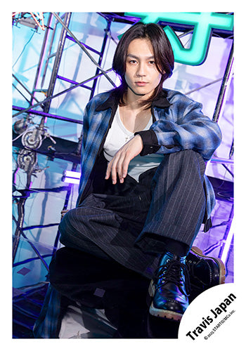 【No.TJ25-089】「Travis Japan Concert Tour 2025 VIIsual」Goods off-shot