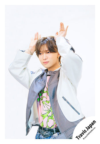 【No.TJ25-277】DIGITAL SINGLE「Would You Like One?」MV & jacket photo off-shot