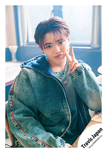 【No.TJ25-283】DIGITAL SINGLE「Would You Like One?」MV & jacket photo off-shot