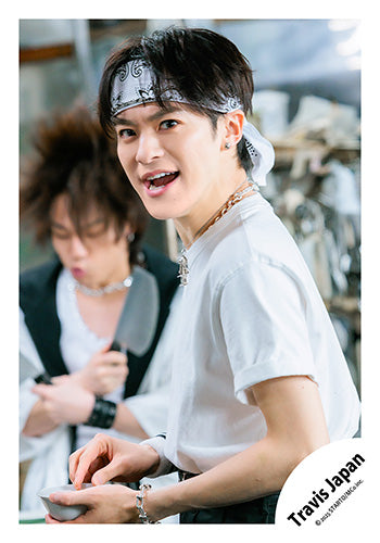 【No.TJ25-304】DIGITAL SINGLE「Would You Like One?」MV & jacket photo off-shot