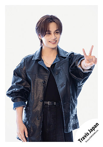 【No.TJ25-395】「Travis Japan World Tour 2025 VIIsual」Goods off-shot