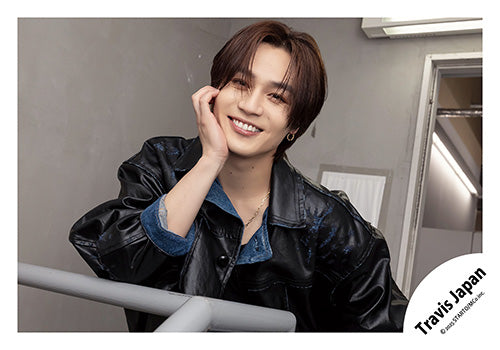 【No.TJ25-396】「Travis Japan World Tour 2025 VIIsual」Goods off-shot
