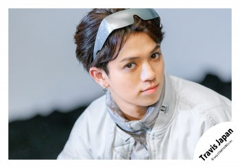 【No.TJ25-437】Album「’s travelers」MV & jacket photo off-shot