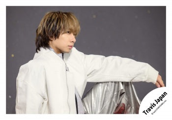 【No.TJ26-042】「Travis Japan Concert Tour 2026 ’s travelers」Goods off-shot